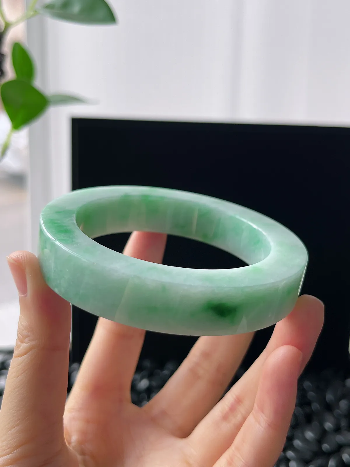 翡翠镯饼，⭕️正圈最大做61，最小做57