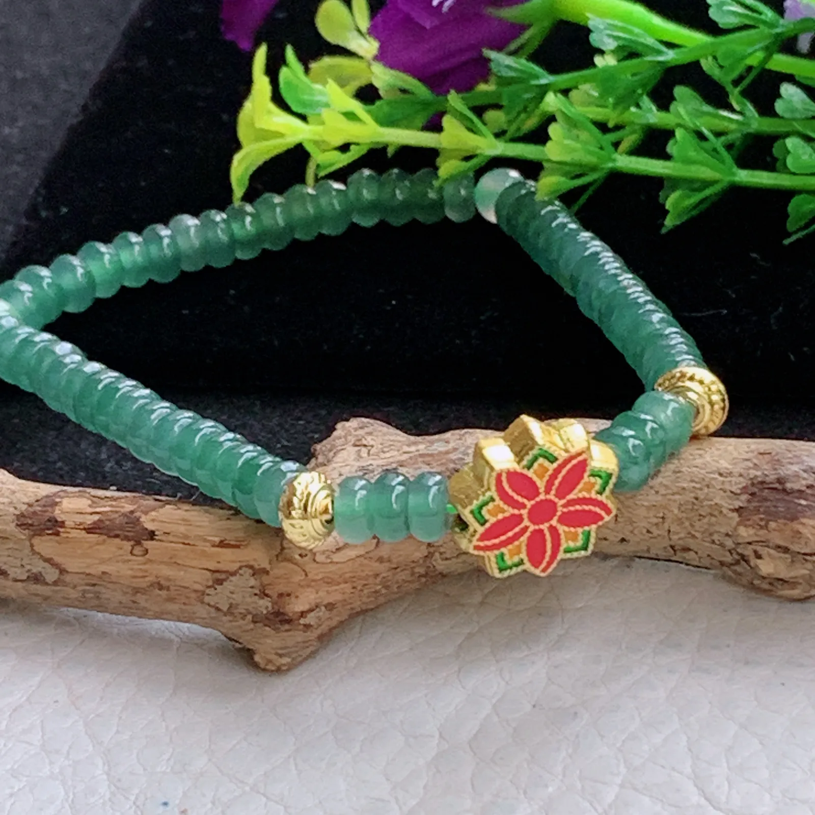 Zz天然翡翠冰晴水绿算盘珠手串 精美女生小手链diy珠串直径约5.5mm ,一串的价，配珠配件为装饰品