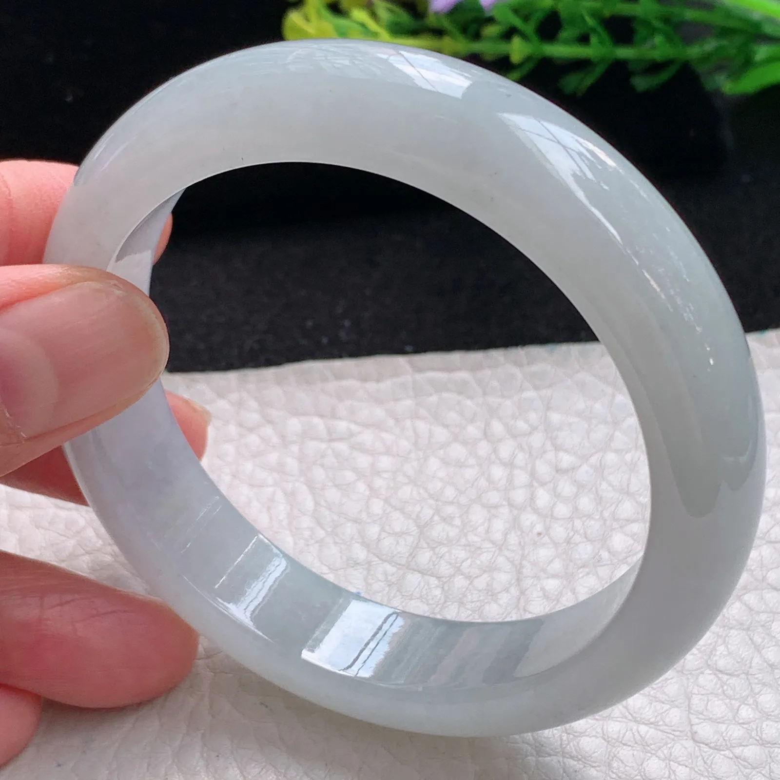 hy自然光57*13.5*8.3平安镯 缅甸翡翠a货白月光起光宽边玉手镯 玉手环