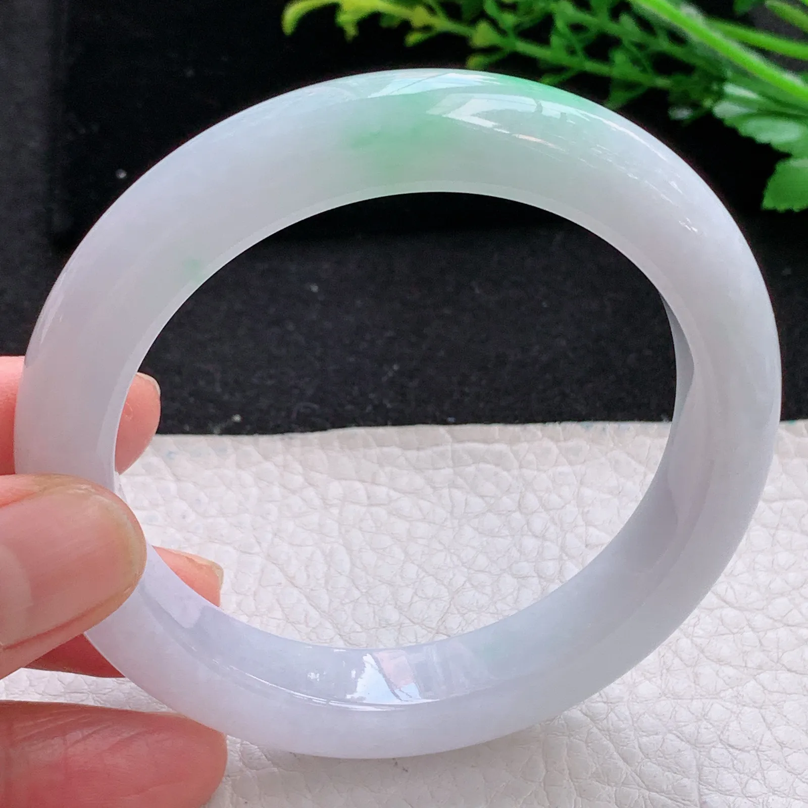 yh自然光59*12*9.7平安镯 天然缅甸翡翠a货飘阳绿宽边玉手镯 玉手环