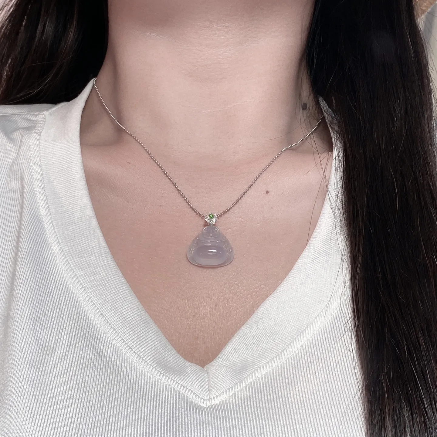 冰种淡春色佛公吊坠 尺寸27.8-21.4-7.6毫米