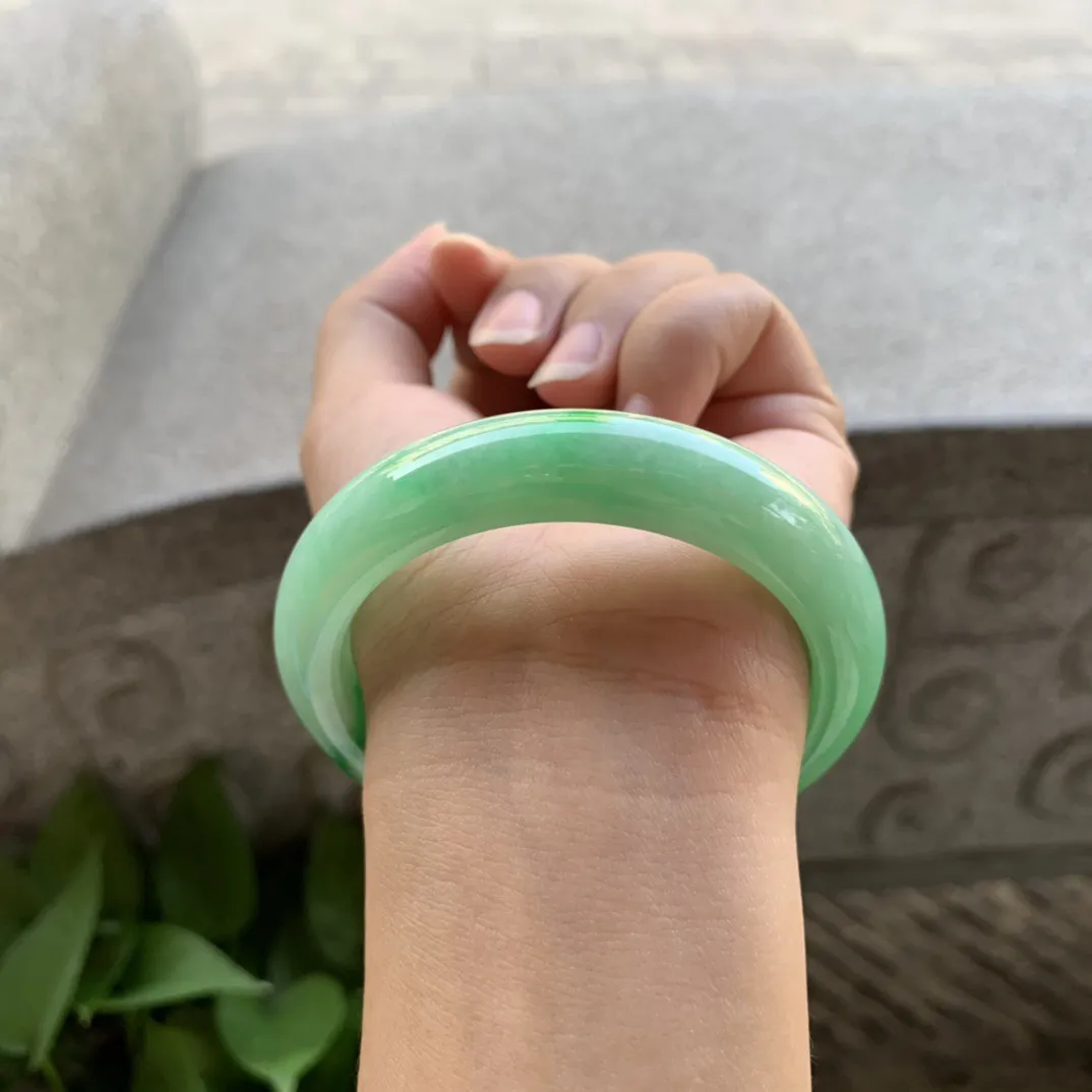 圈口 55.1-12.5-8.9【飘阳绿正圈手镯】正圈55 56可戴