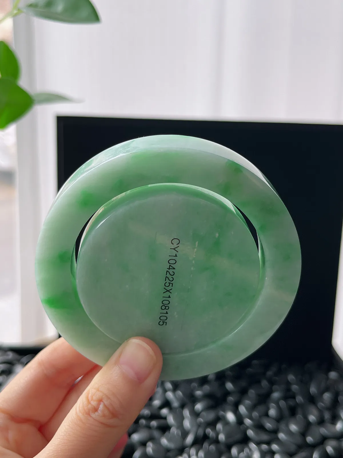 翡翠镯饼，⭕️正圈最大做62，最小做57.8