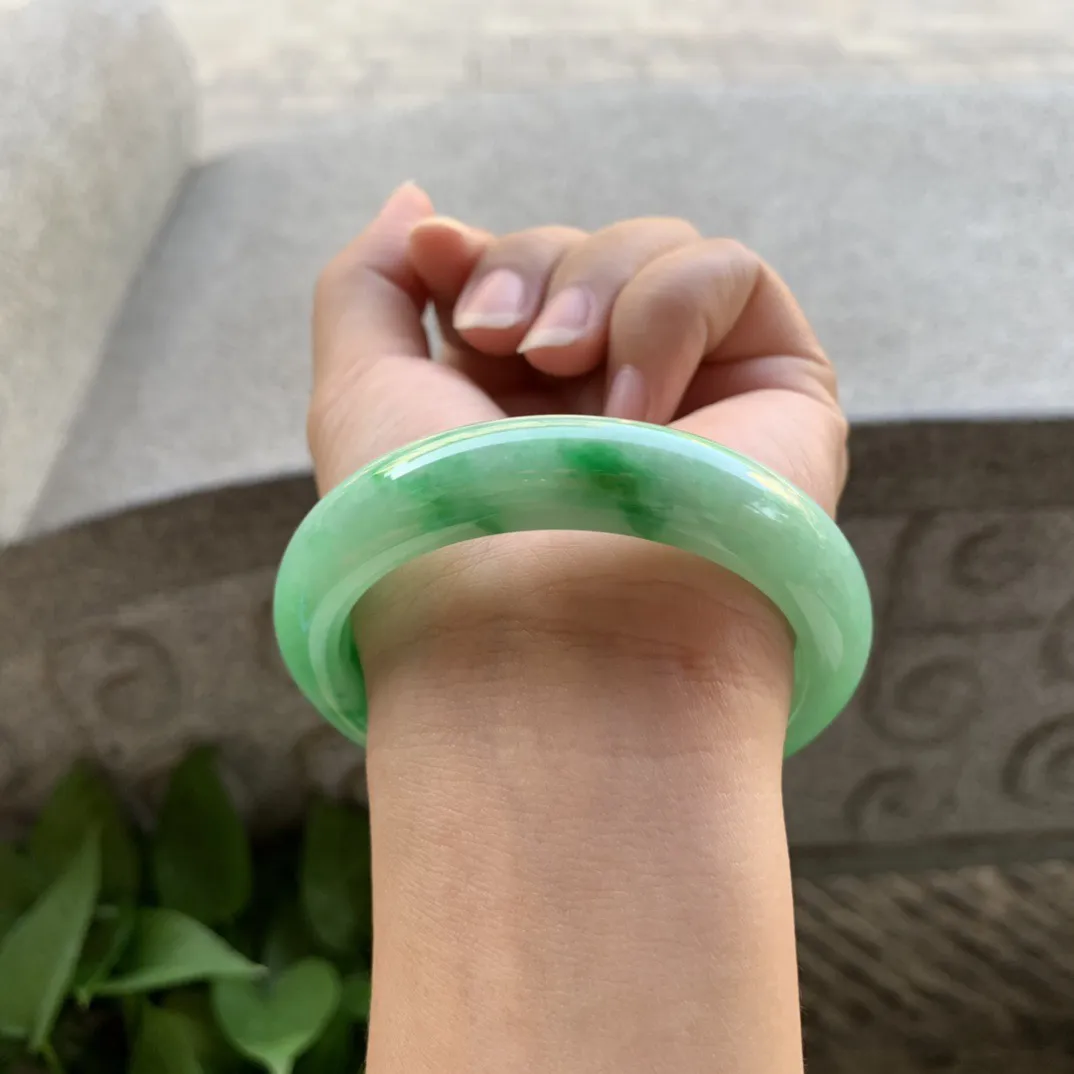 圈口 55.1-12.5-8.9【飘阳绿正圈手镯】正圈55 56可戴