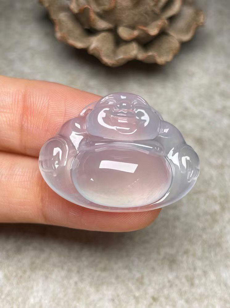 高冰种【大坐佛】吊坠，种水好，玉质细腻 ，卖相好.