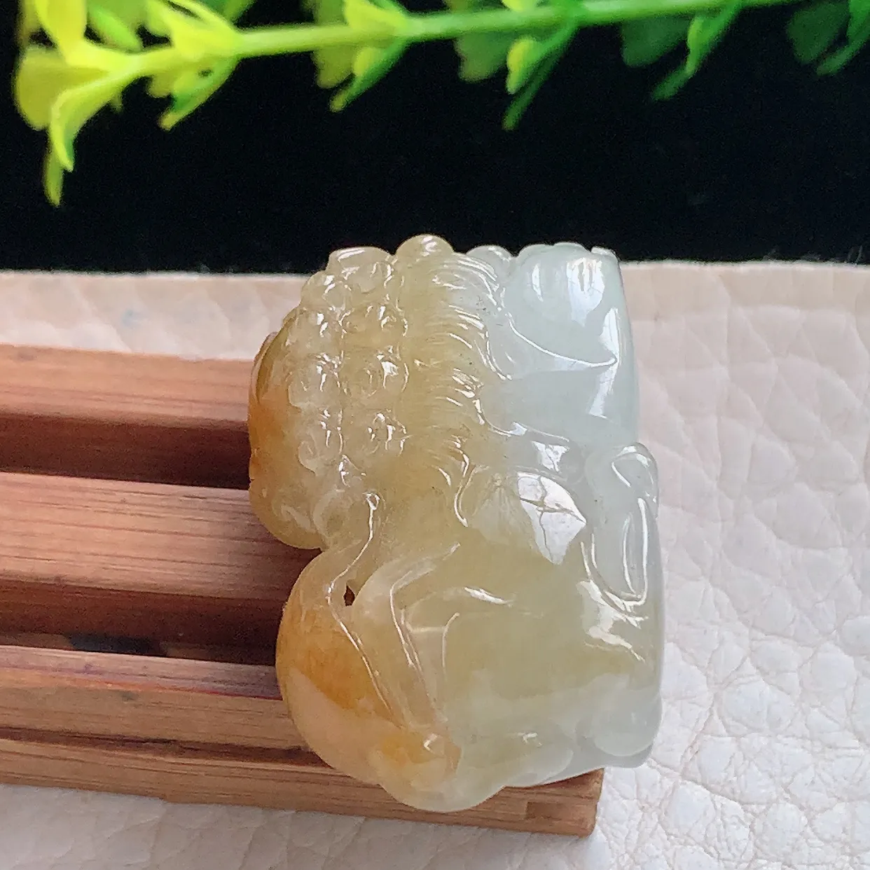 yl实拍30.6*20.4*14.7缅甸翡翠圆冰黄翡霸王貔貅玉坠厚装立体招财项坠