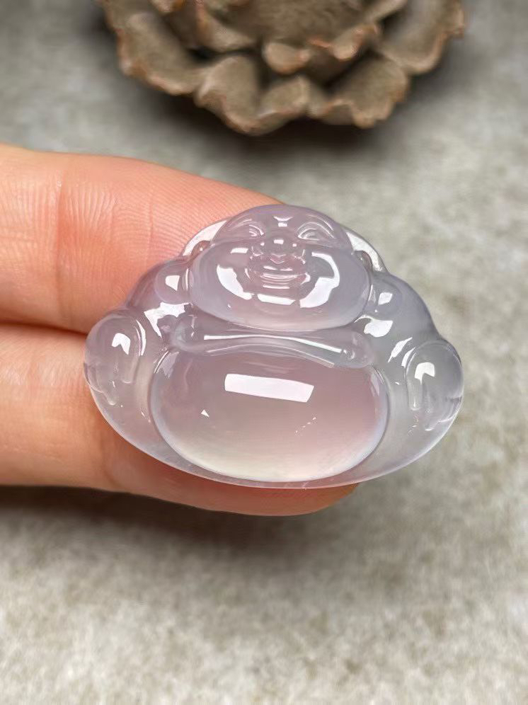 高冰种【大坐佛】吊坠，种水好，玉质细腻 ，卖相好.