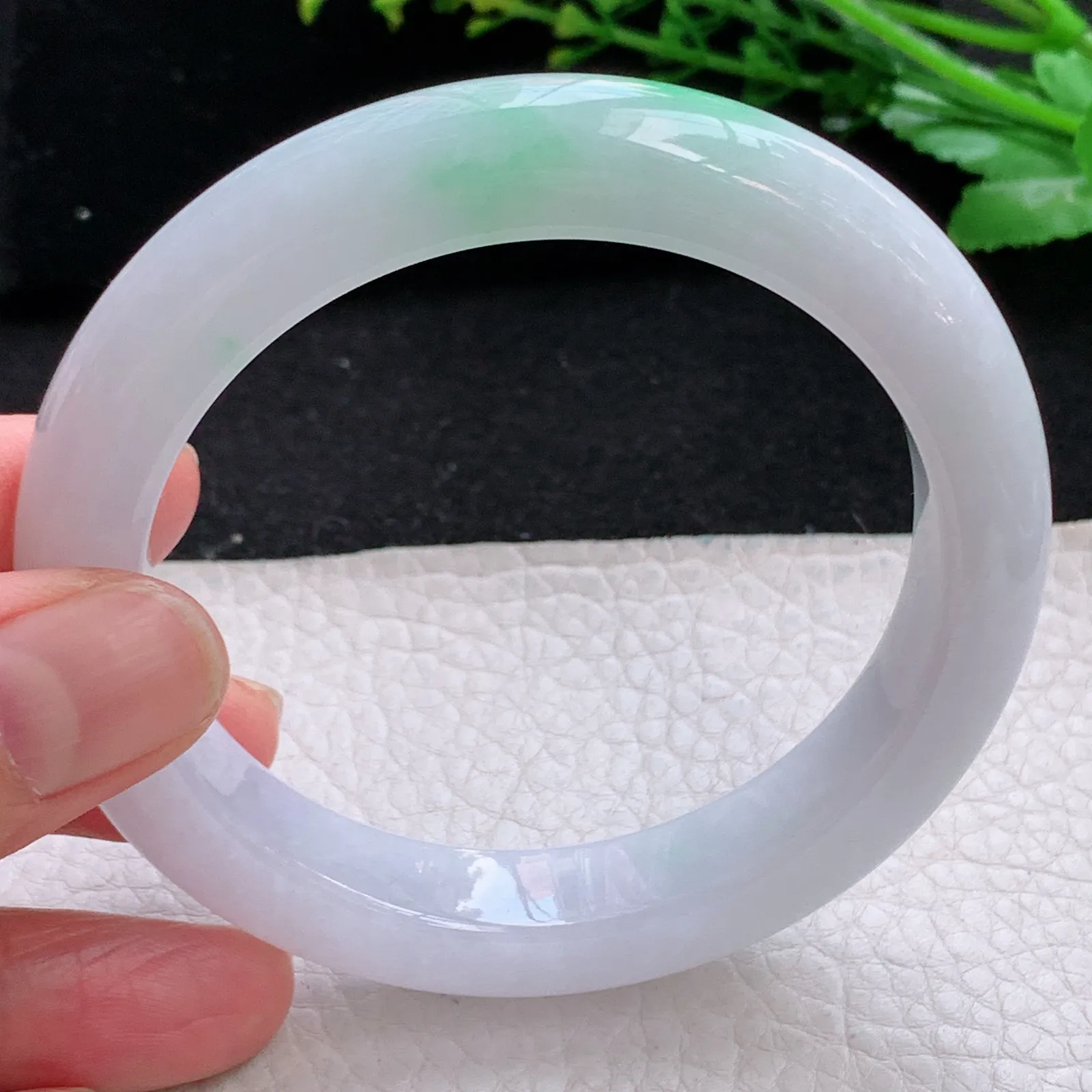 yh自然光59*12*9.7平安镯 天然缅甸翡翠a货飘阳绿宽边玉手镯 玉手环