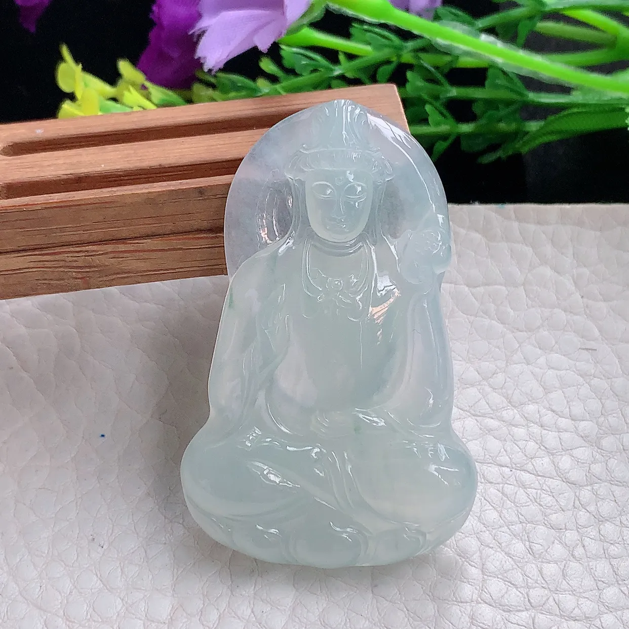 ktj实拍54*34.5*5.5缅甸翡翠冰种持莲观音吊坠白月光大势至菩萨精雕玉坠
