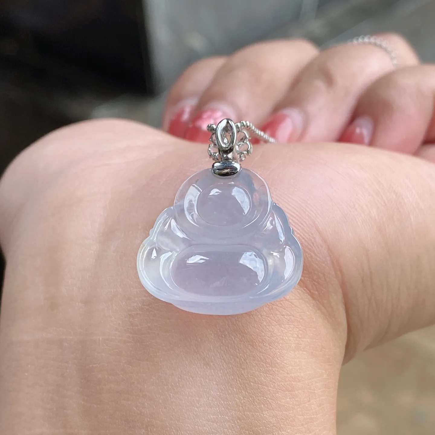 冰种淡春色佛公吊坠 尺寸27.8-21.4-7.6毫米