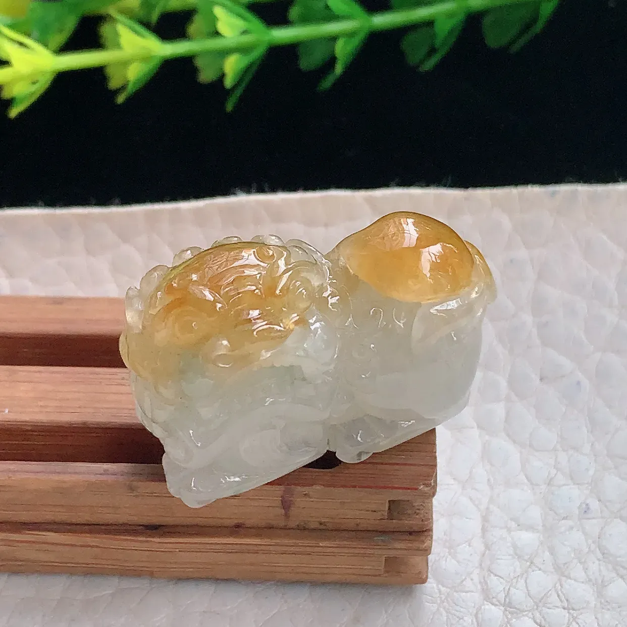 yl实拍30.6*20.4*14.7缅甸翡翠圆冰黄翡霸王貔貅玉坠厚装立体招财项坠