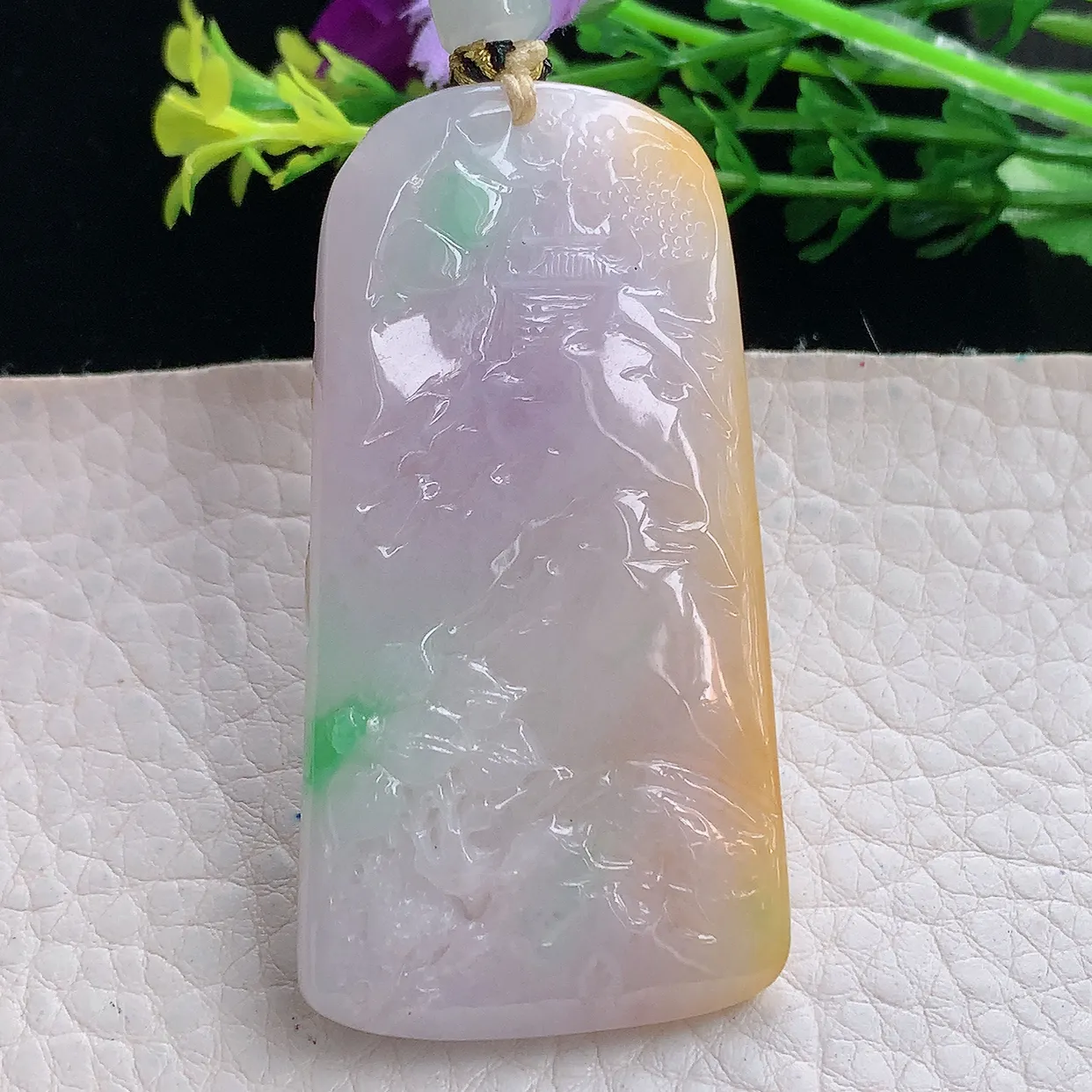 yl实拍59*31.3*6.8缅甸翡翠圆三彩黄加绿山水牌玉坠飘阳绿招财项坠