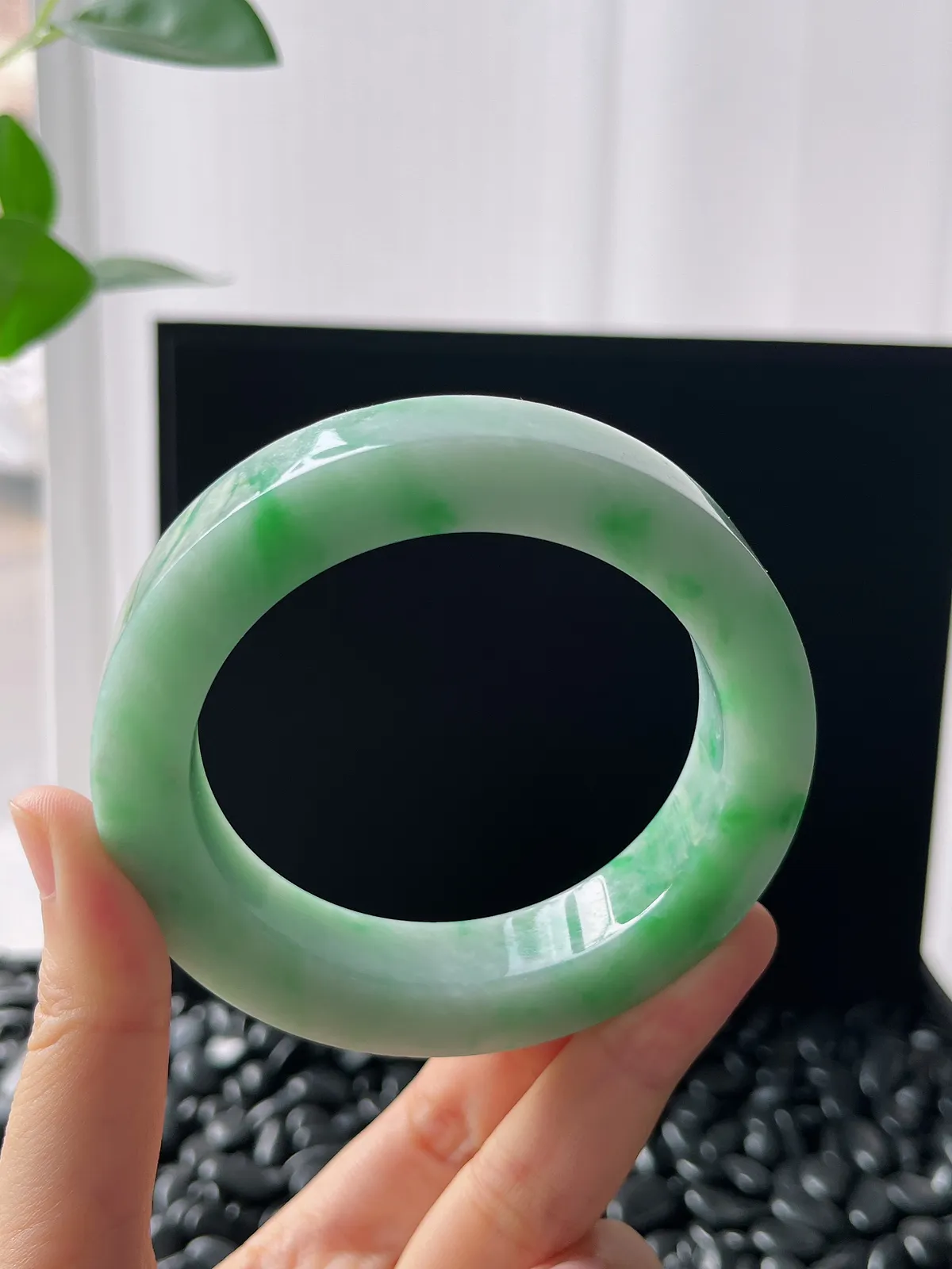 翡翠镯饼，⭕️正圈最大做62，最小做57.8