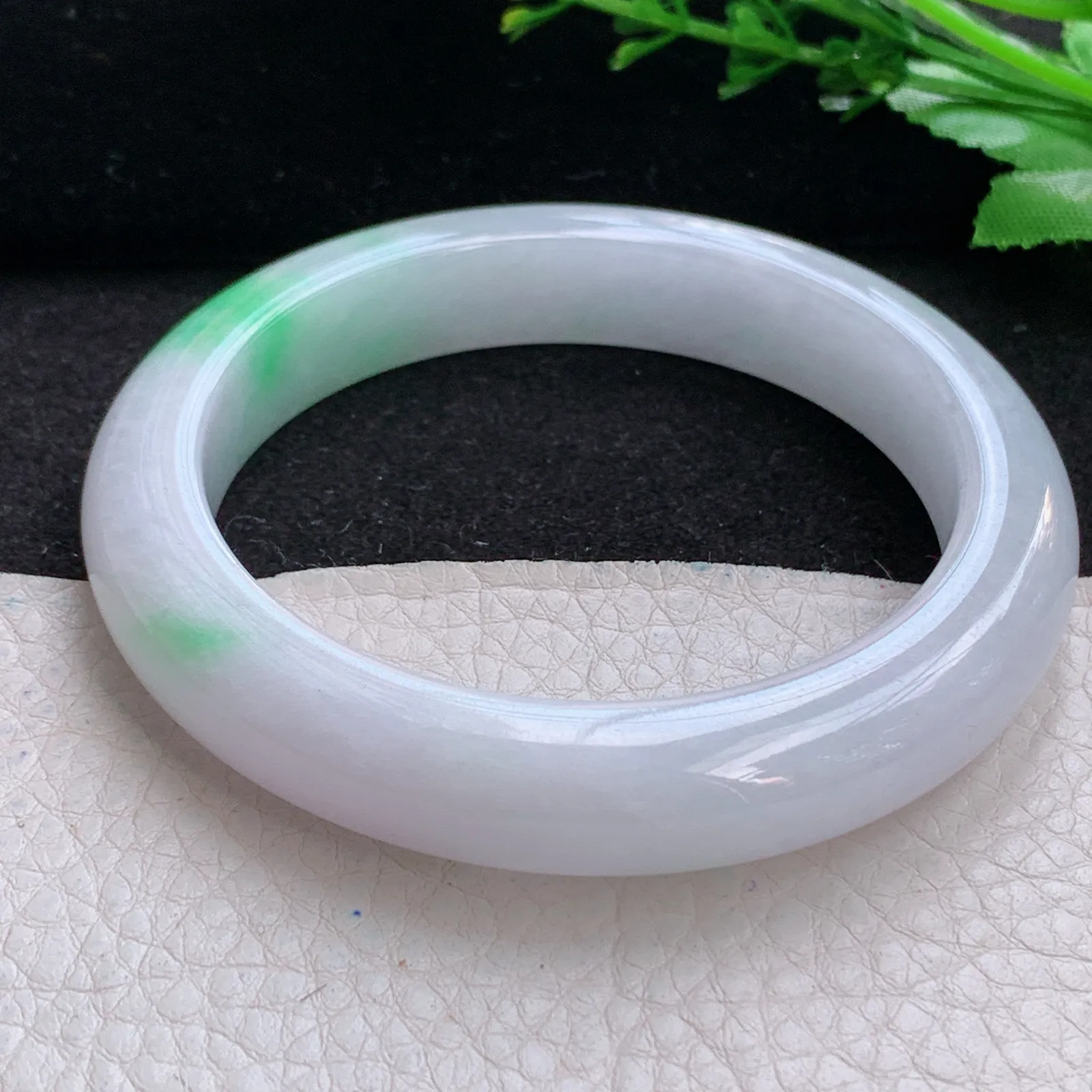 yh自然光59*12*9.7平安镯 天然缅甸翡翠a货飘阳绿宽边玉手镯 玉手环