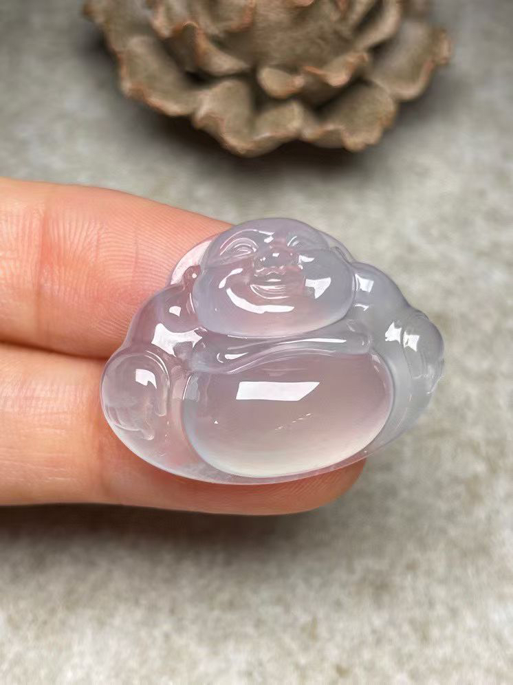 高冰种【大坐佛】吊坠，种水好，玉质细腻 ，卖相好.