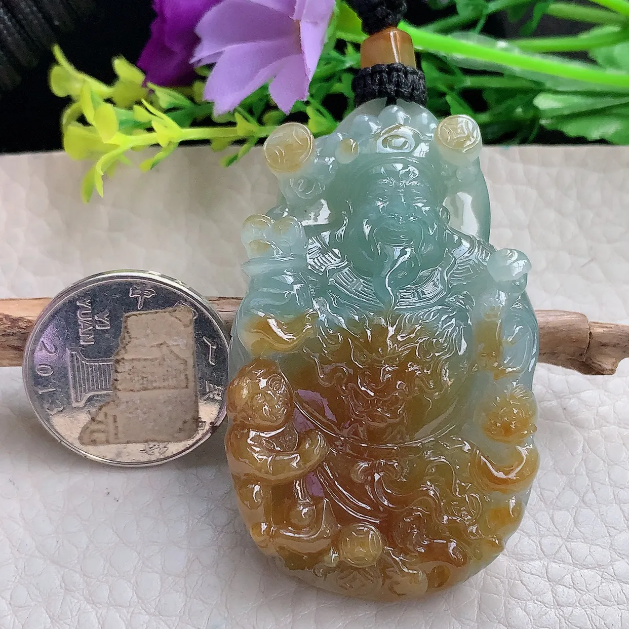 yl实拍57.5*35*14缅甸翡翠圆冰透蓝加黄双彩财神爷吊坠坠厚装招财项坠