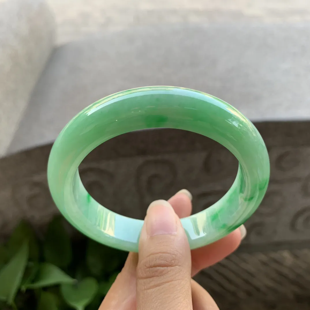 圈口 55.1-12.5-8.9【飘阳绿正圈手镯】正圈55 56可戴