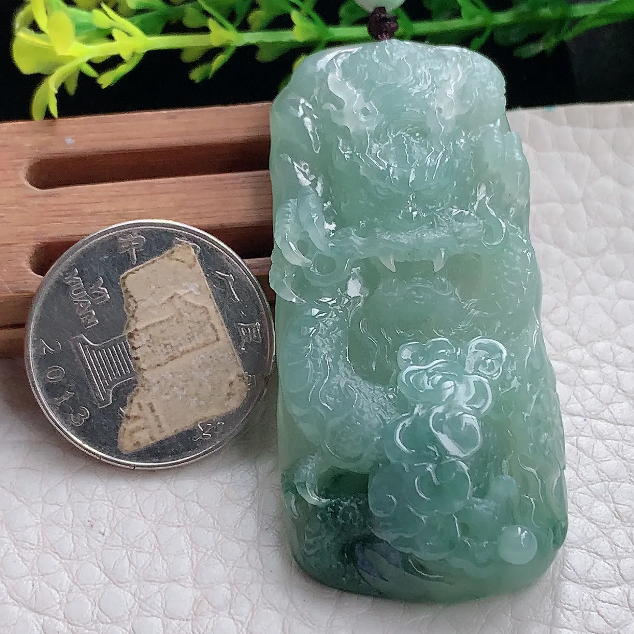 ktj实拍59*28*10.2缅甸翡翠冰飘花龙牌吊坠飞龙在天吉祥瑞兽龙