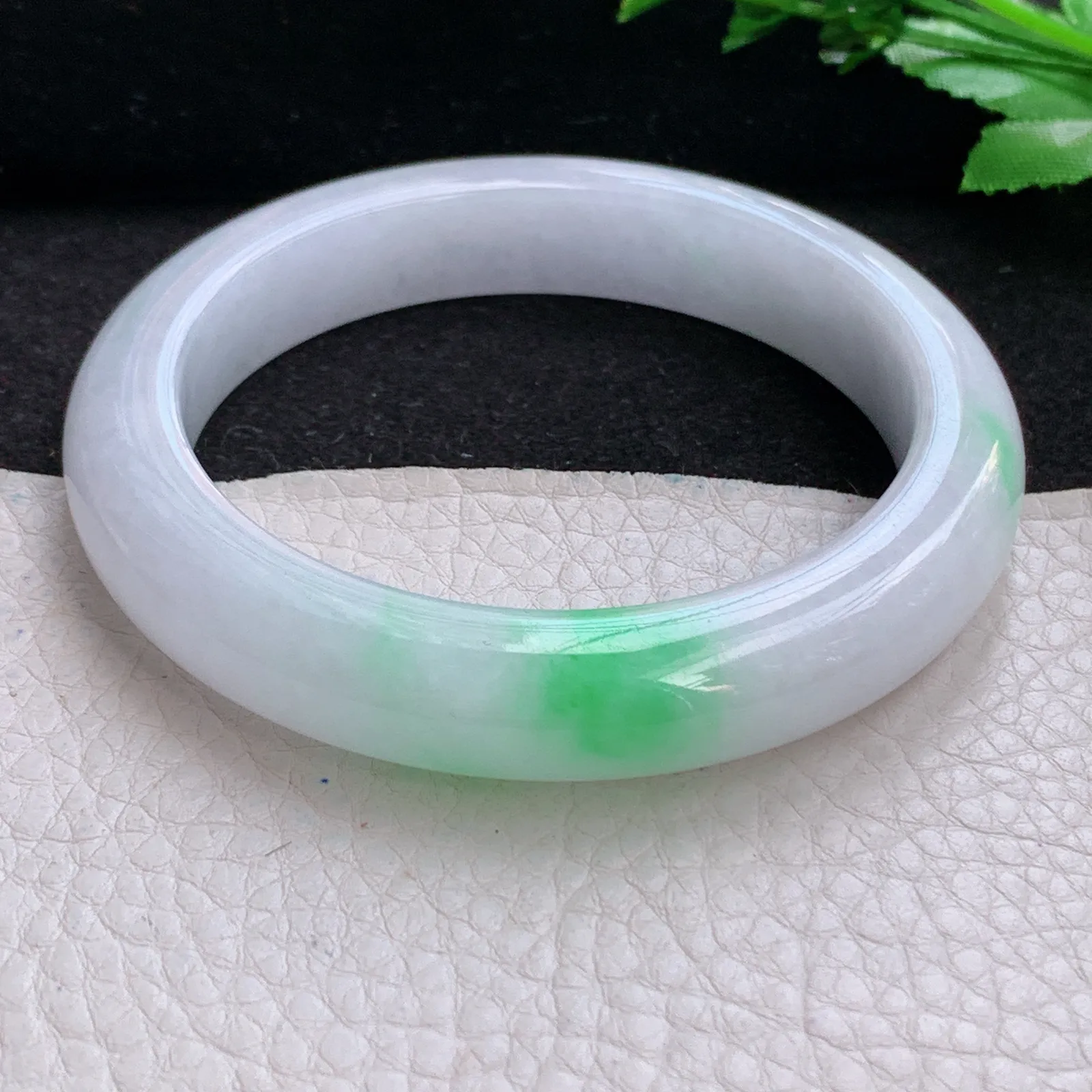 yh自然光59*12*9.7平安镯 天然缅甸翡翠a货飘阳绿宽边玉手镯 玉手环