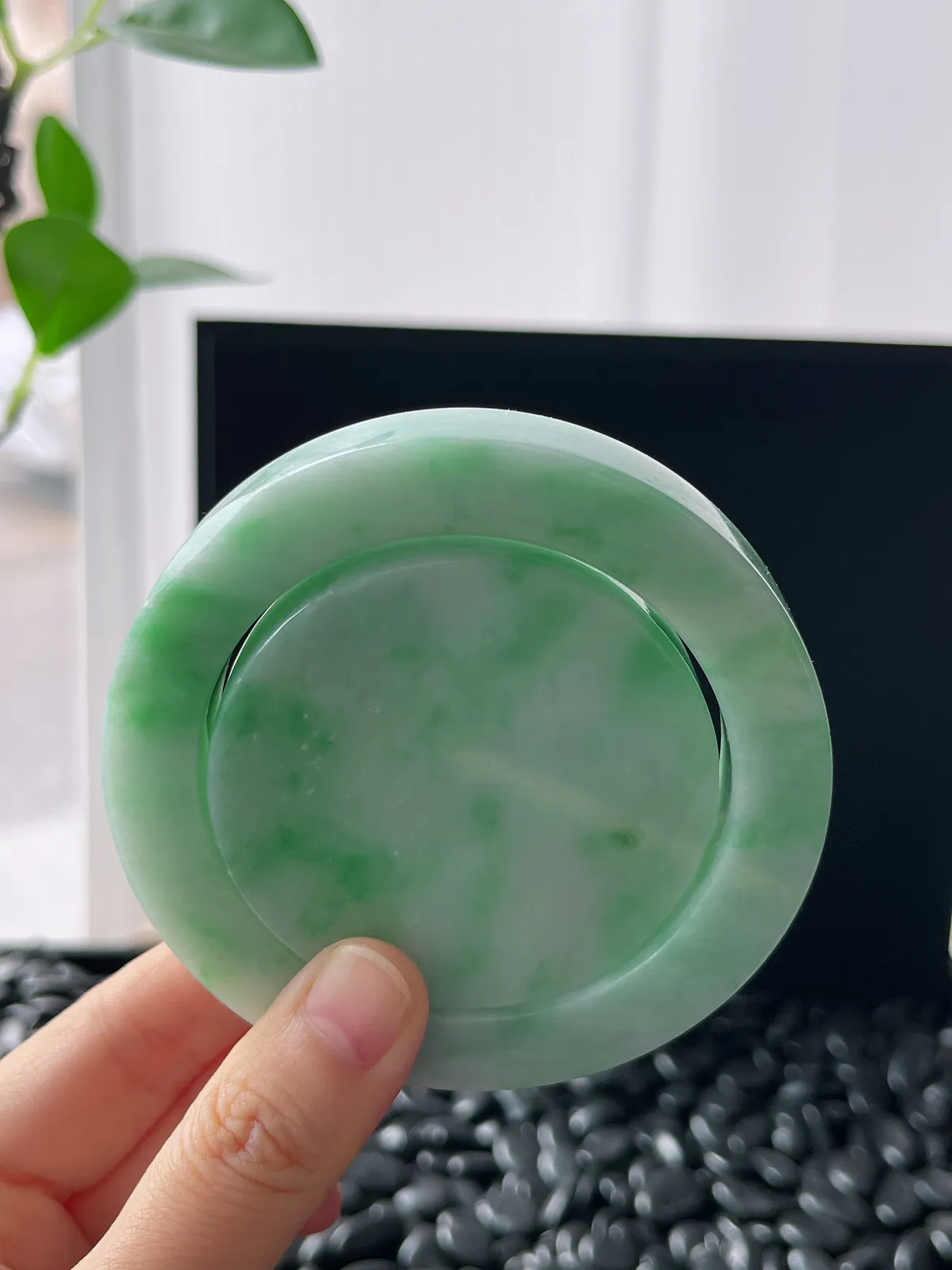 翡翠镯饼，⭕️正圈最大做61，最小做57