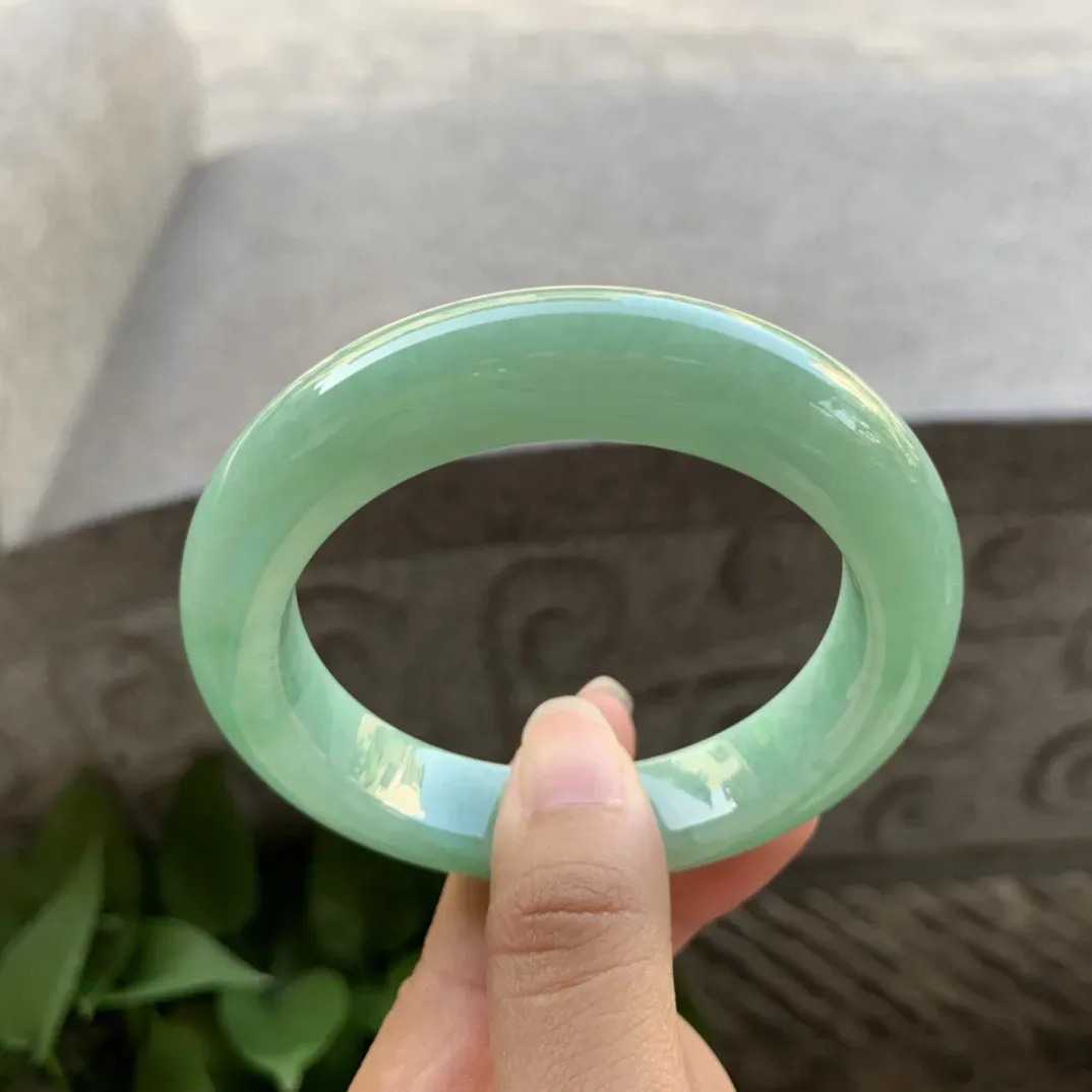 圈口55.3-12.3-10 【满绿正圈手镯】正圈55 56可戴