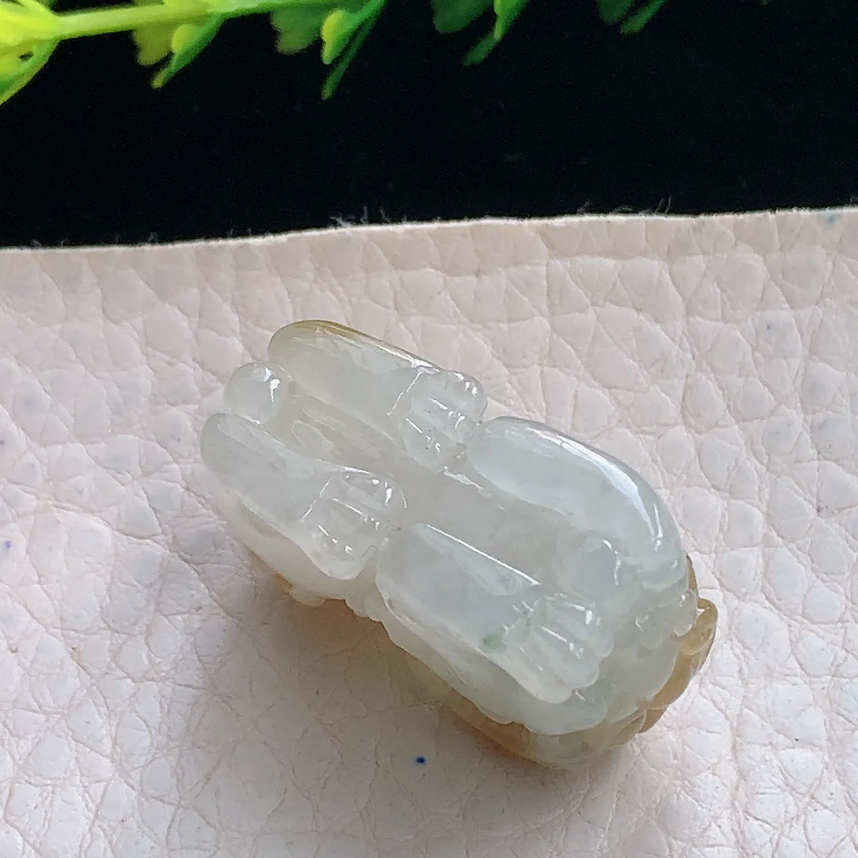 yl实拍30.6*20.4*14.7缅甸翡翠圆冰黄翡霸王貔貅玉坠厚装立体招财项坠