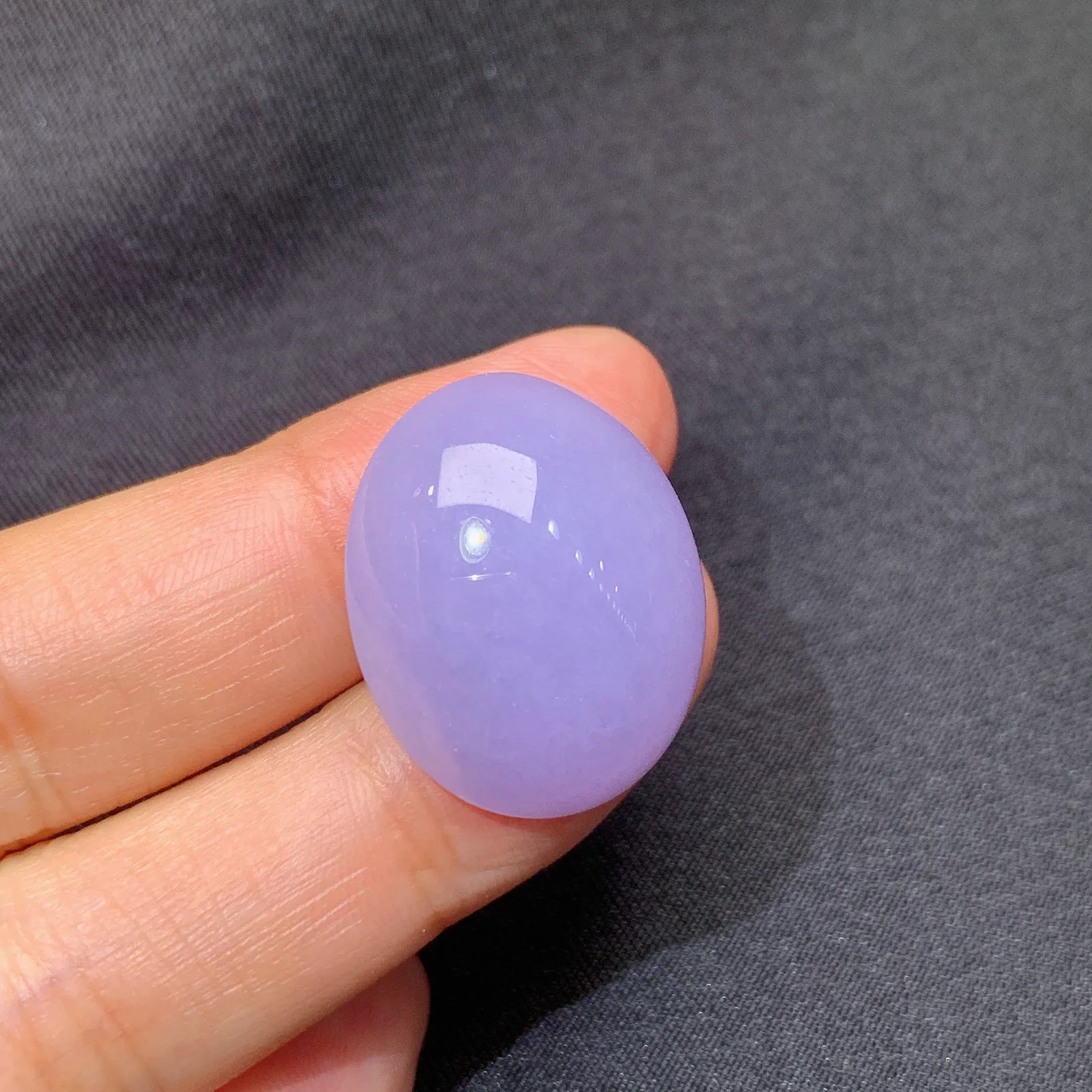 紫罗兰蛋面，镶嵌佳品，温润细腻，色泽浓郁，种水足 尺寸23.3*19.9*10.3