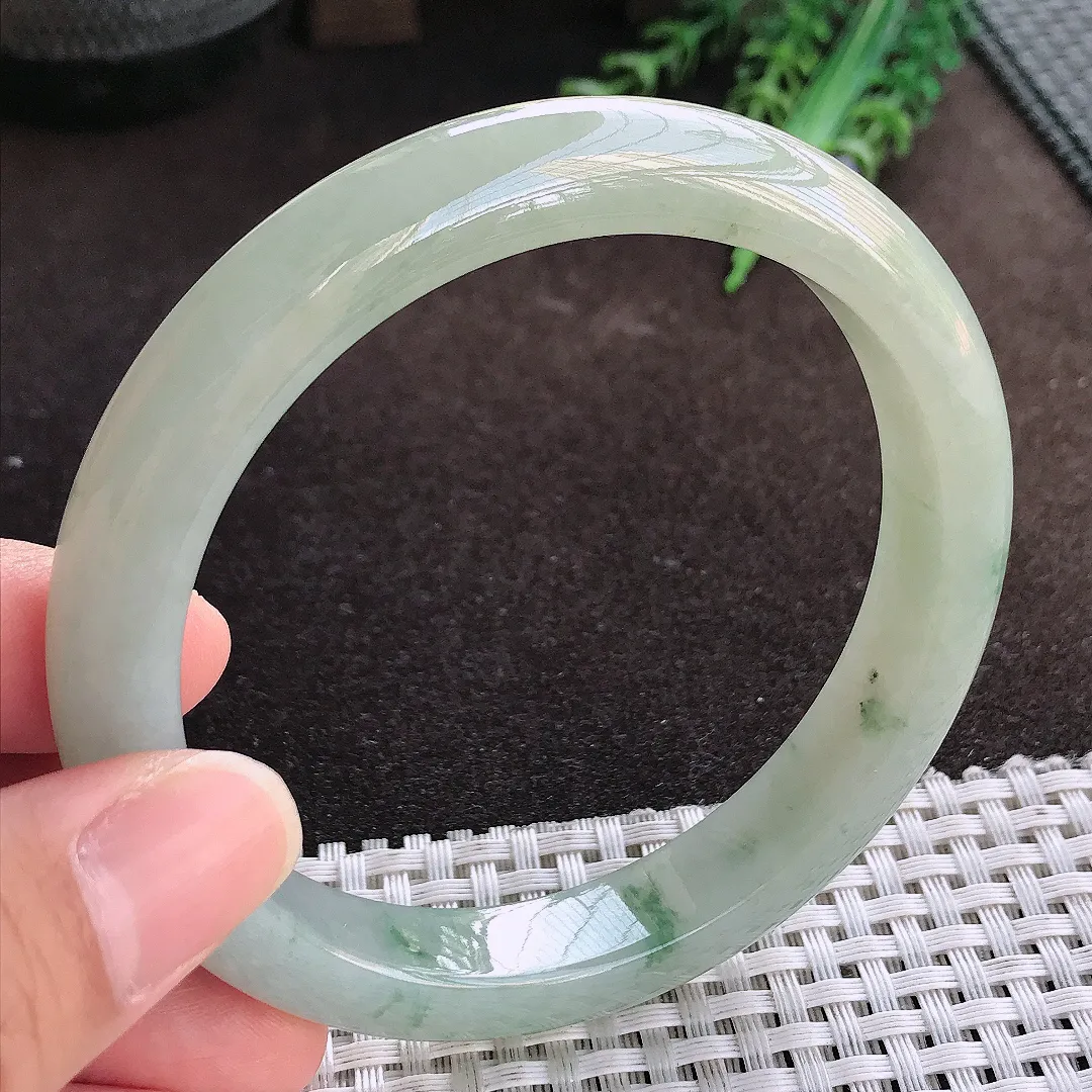 天然a货翡翠63/11.2/8.6老坑冰胶水灵冰晴底手镯宽边大圈口玉镯