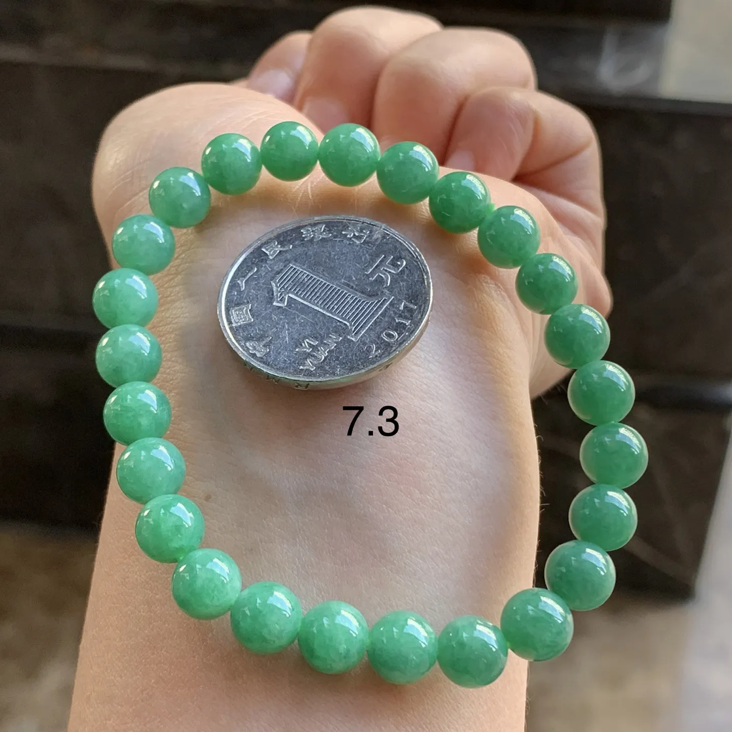 辣绿色珠串^_^鲜艳 浓郁