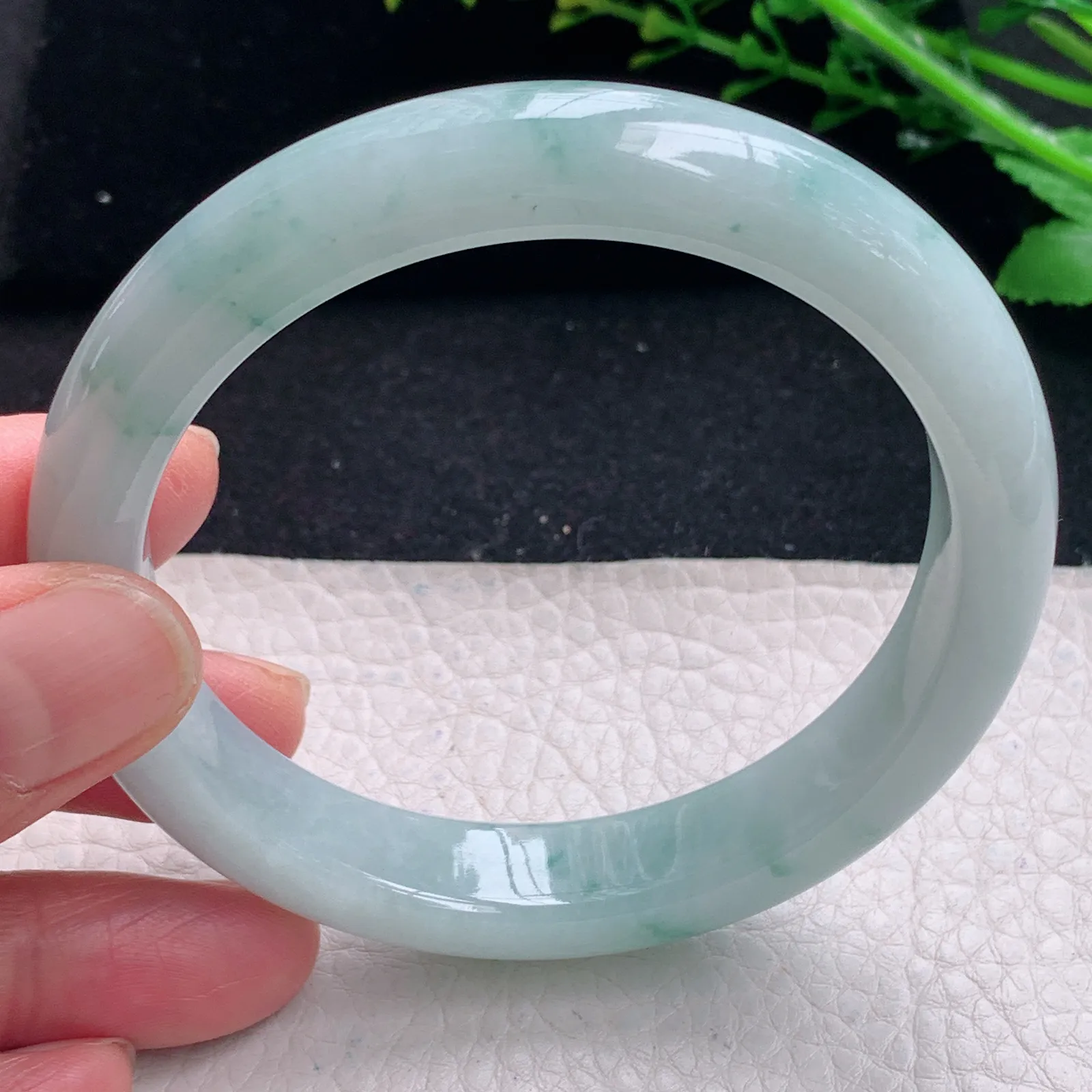 xx大圈口60.5*12*8.5平安镯 缅甸翡翠a货飘花宽边玉手镯 玉手环