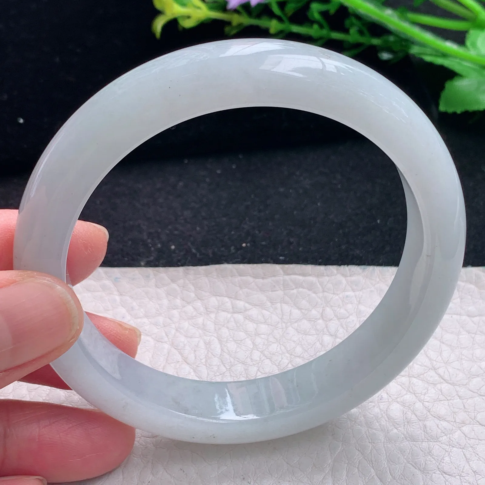 ss大圈口61.5*12.8*8.5平安镯 缅甸翡翠a货白月光宽边玉手镯 玉手环