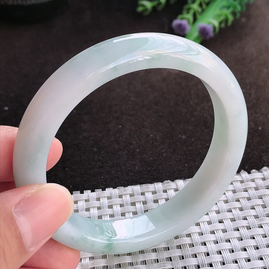 天然a货翡翠56.8/11.8/8老坑精美温润飘花手镯宽边翡翠玉镯美人镯