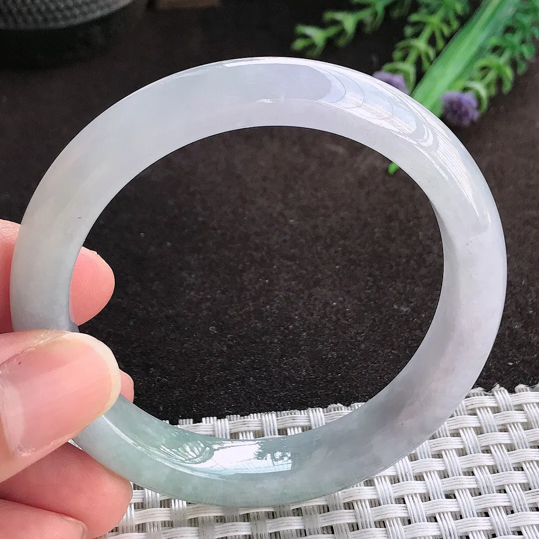 天然a货翡翠55.8/11.3/8.3老坑秀气冰胶紫罗兰手镯宽边翡翠玉镯美人镯