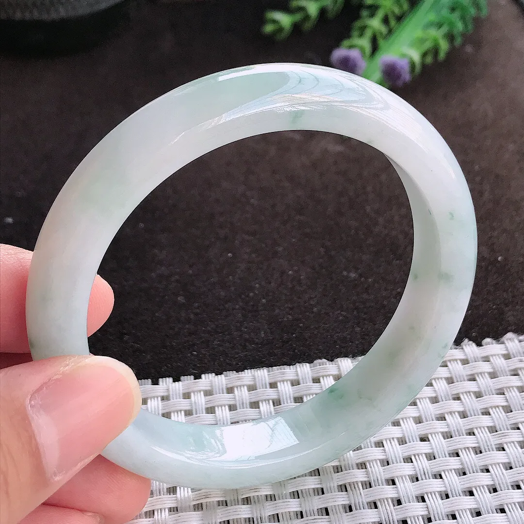 天然a货翡翠56.8/11.8/8老坑精美温润飘花手镯宽边翡翠玉镯美人镯