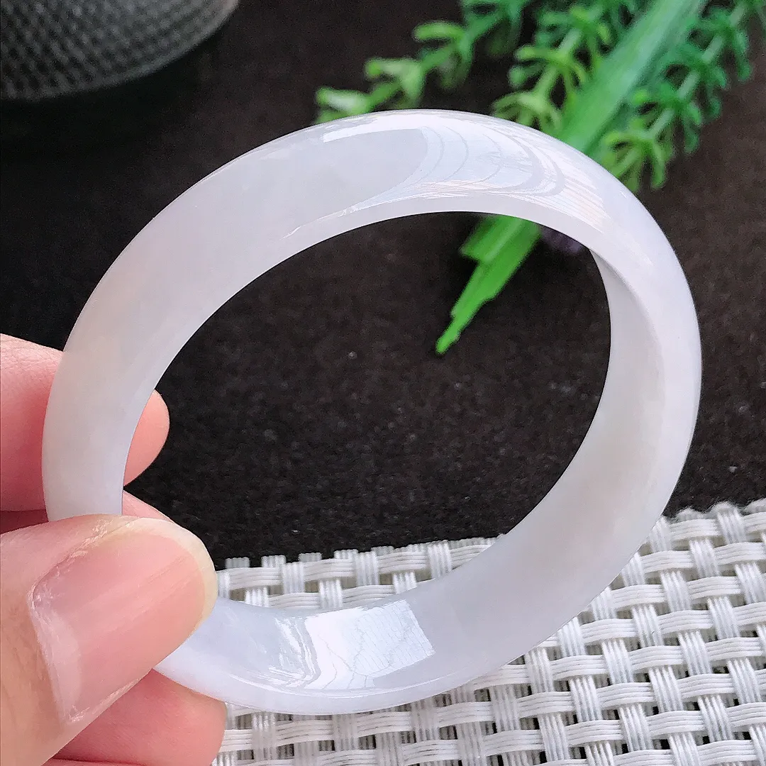 天然a货翡翠51.5/13.6/6老坑秀气冰透手镯宽边翡翠玉镯美人镯