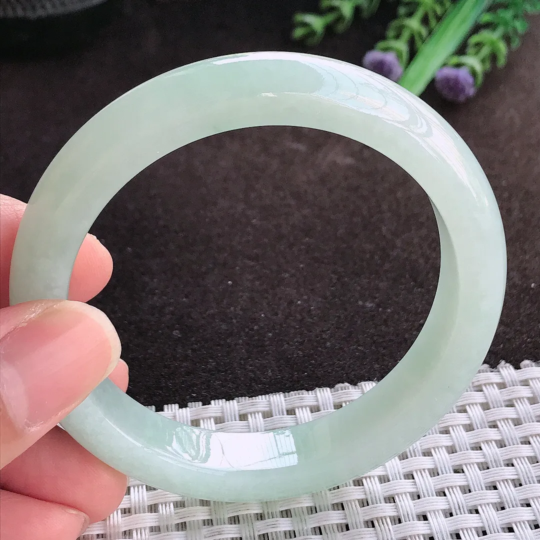 天然a货翡翠55.5/11.3/8.2老坑秀气冰润冰晴底手镯宽边翡翠玉镯美人镯