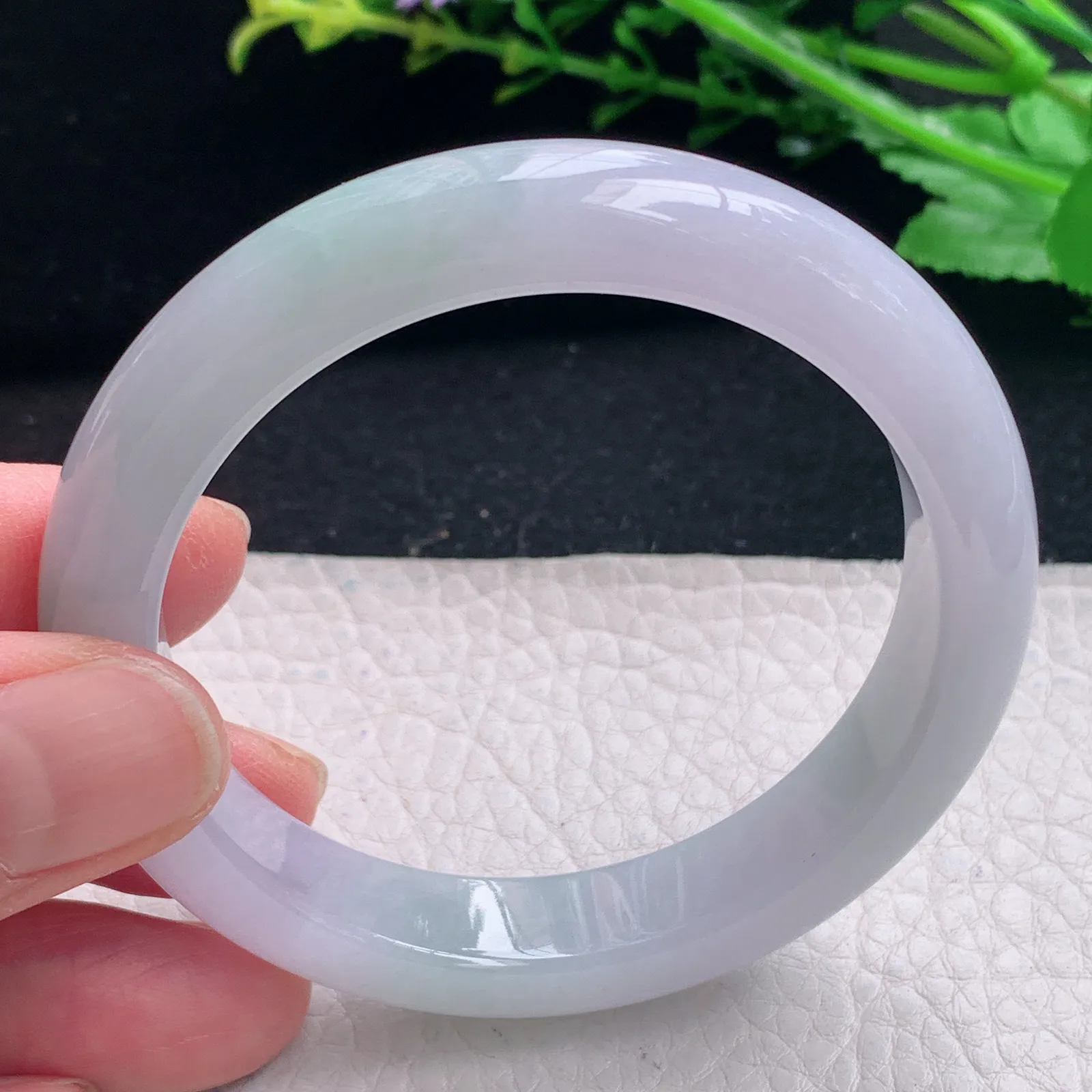 hy自然光54*11.5*8平安镯 缅甸翡翠a货春带彩宽边玉手镯 玉手环