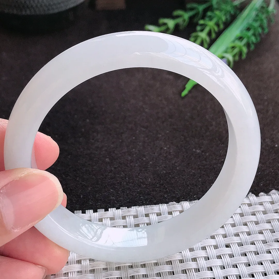 天然a货翡翠59/11.8/8.2老坑冰透起胶白月光手镯宽边翡翠玉镯美人镯