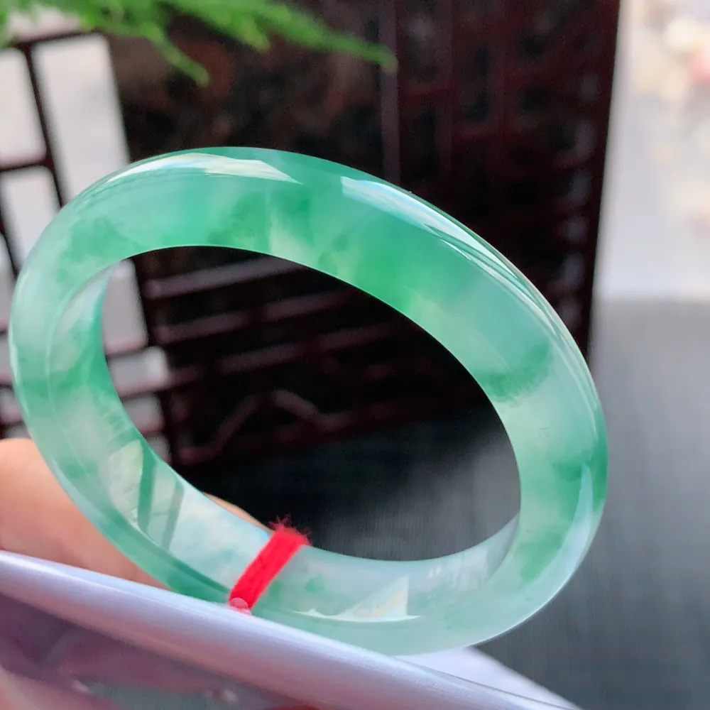 贵妃冰玻飘花 无瑕 尺寸:52.6/44.2/12.1 花美 种水好🥰🥰