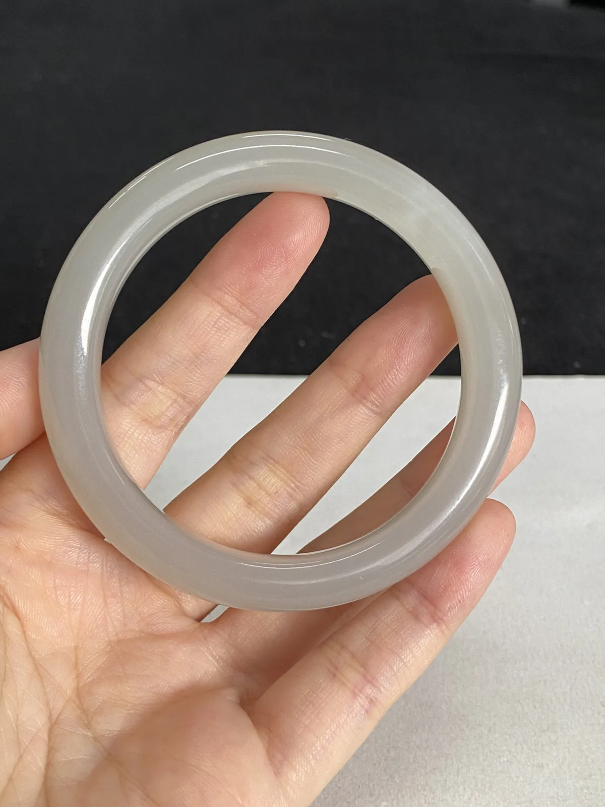 正圈54.4圈口，和田玉手镯