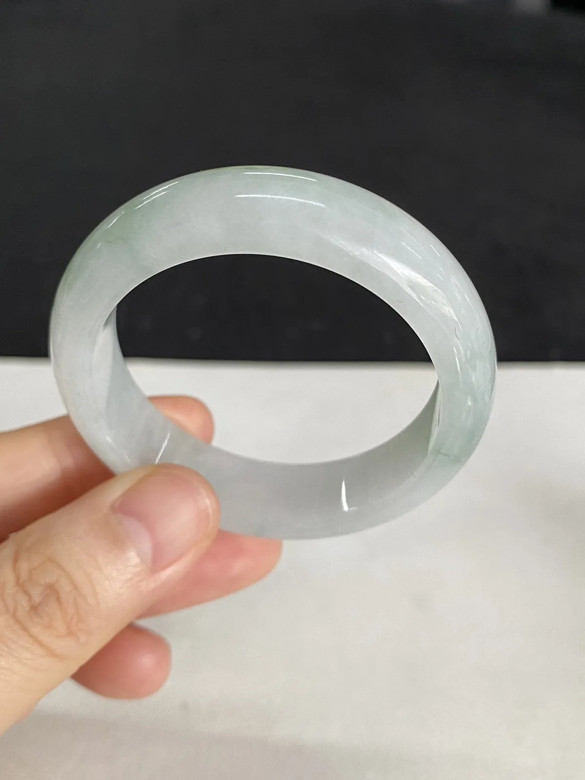 正圈42圈口，翡翠手镯