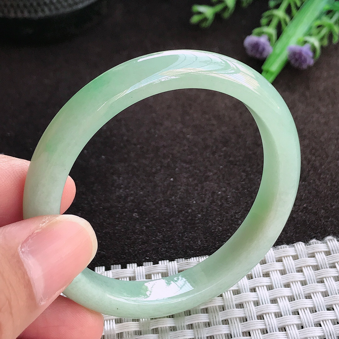 天然a货翡翠50.5/9.5/7小圈口老坑精美飘阳绿手镯宽边翡翠玉镯美人镯