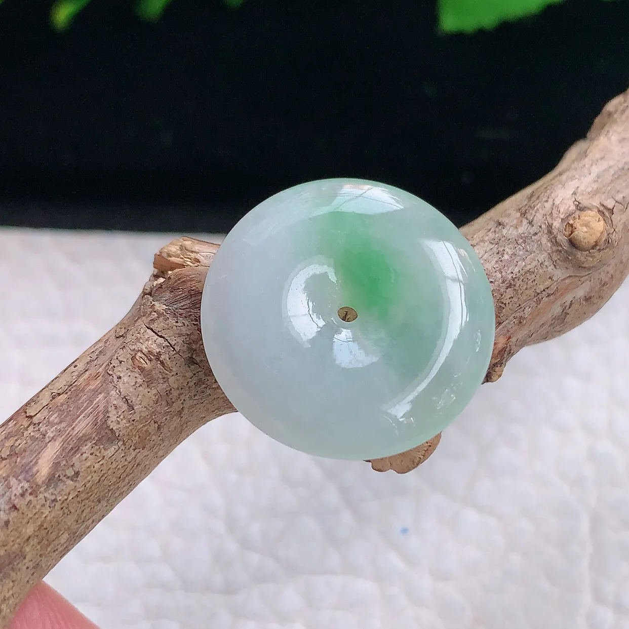 ajj实拍20.5*4.5天然缅甸翡翠飘绿小平安扣吊坠 小孩平安玉坠