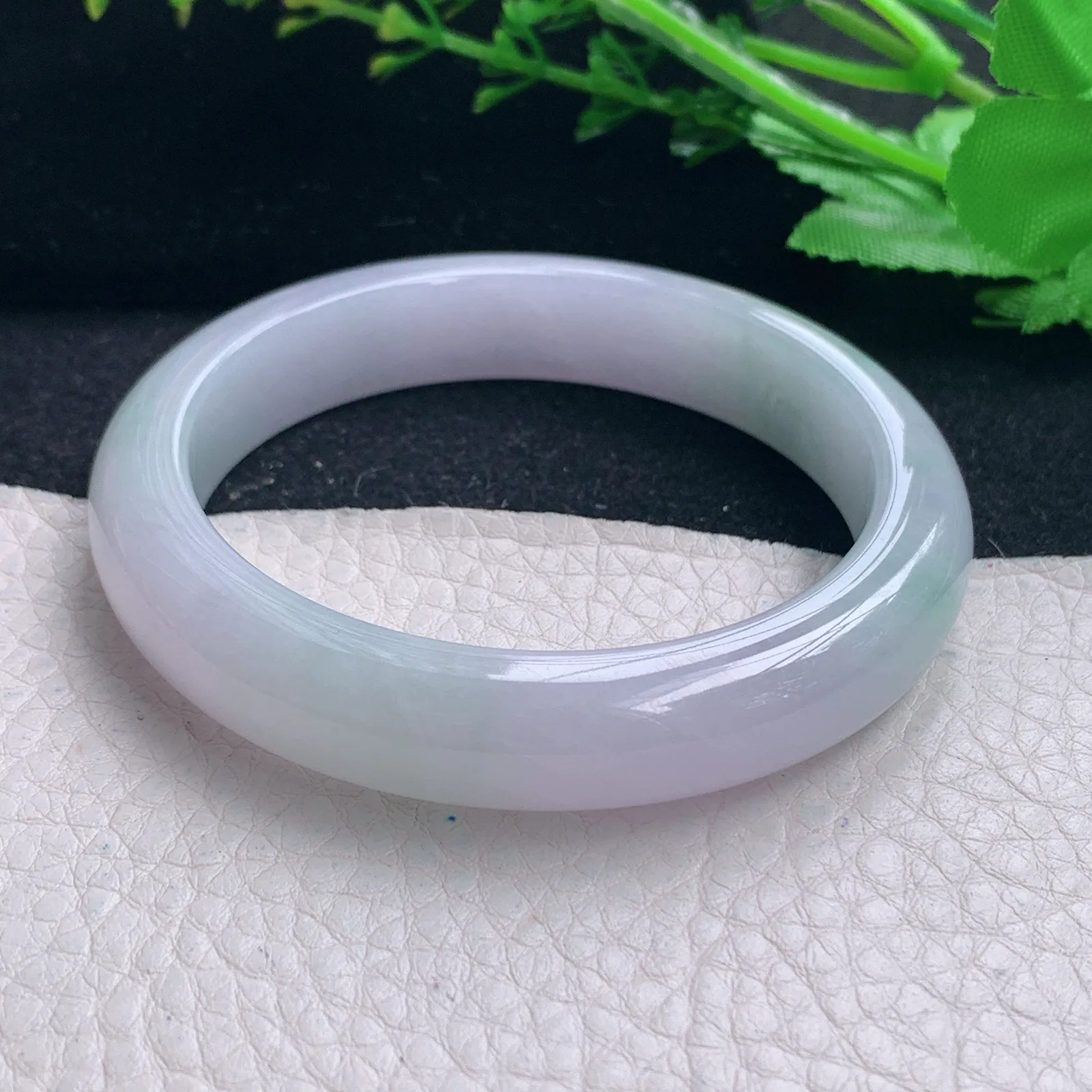 hy自然光54*11.5*8平安镯 缅甸翡翠a货春带彩宽边玉手镯 玉手环