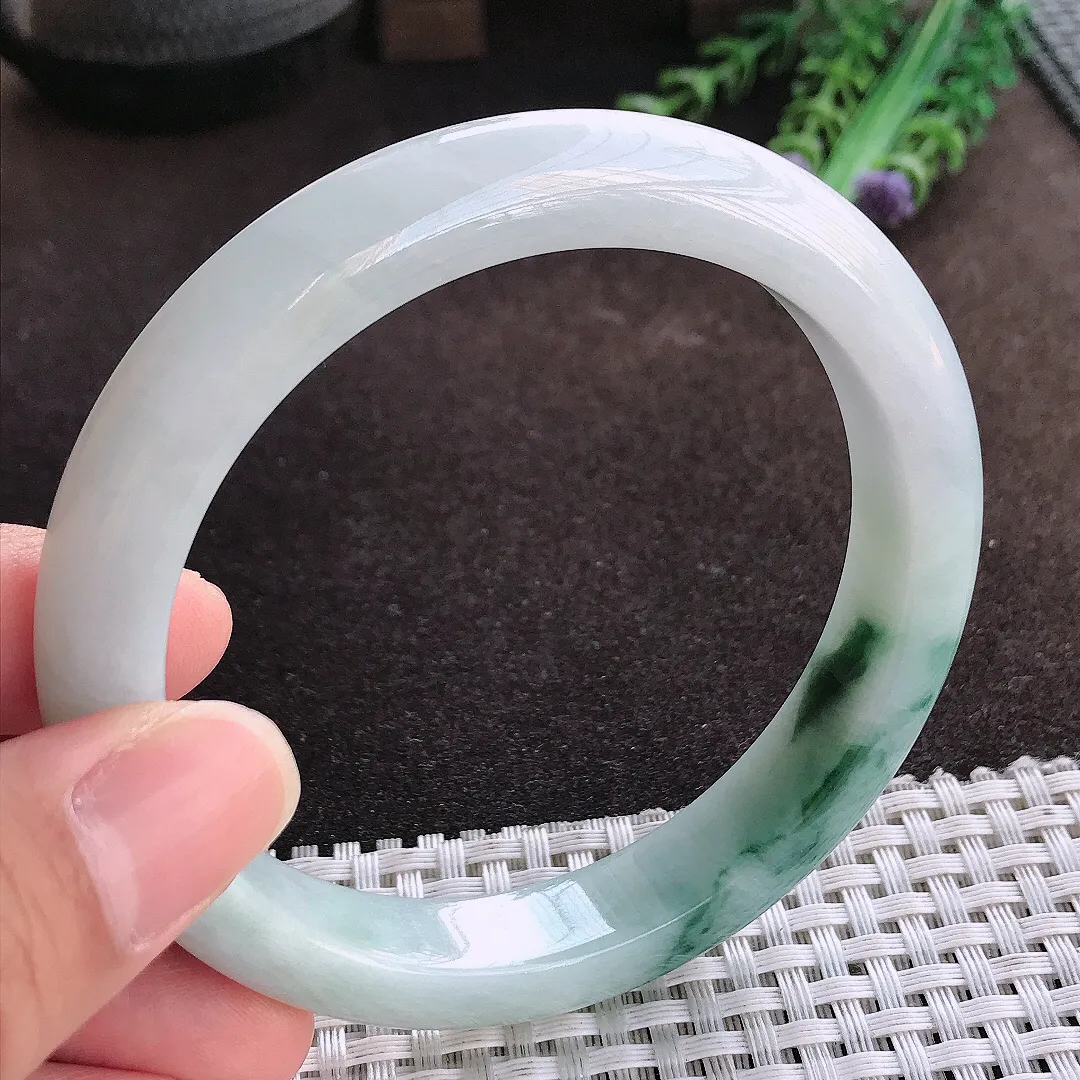 天然a货翡翠62/11.5/8.9老坑精美飘花大圈口手镯宽边翡翠玉镯美人镯