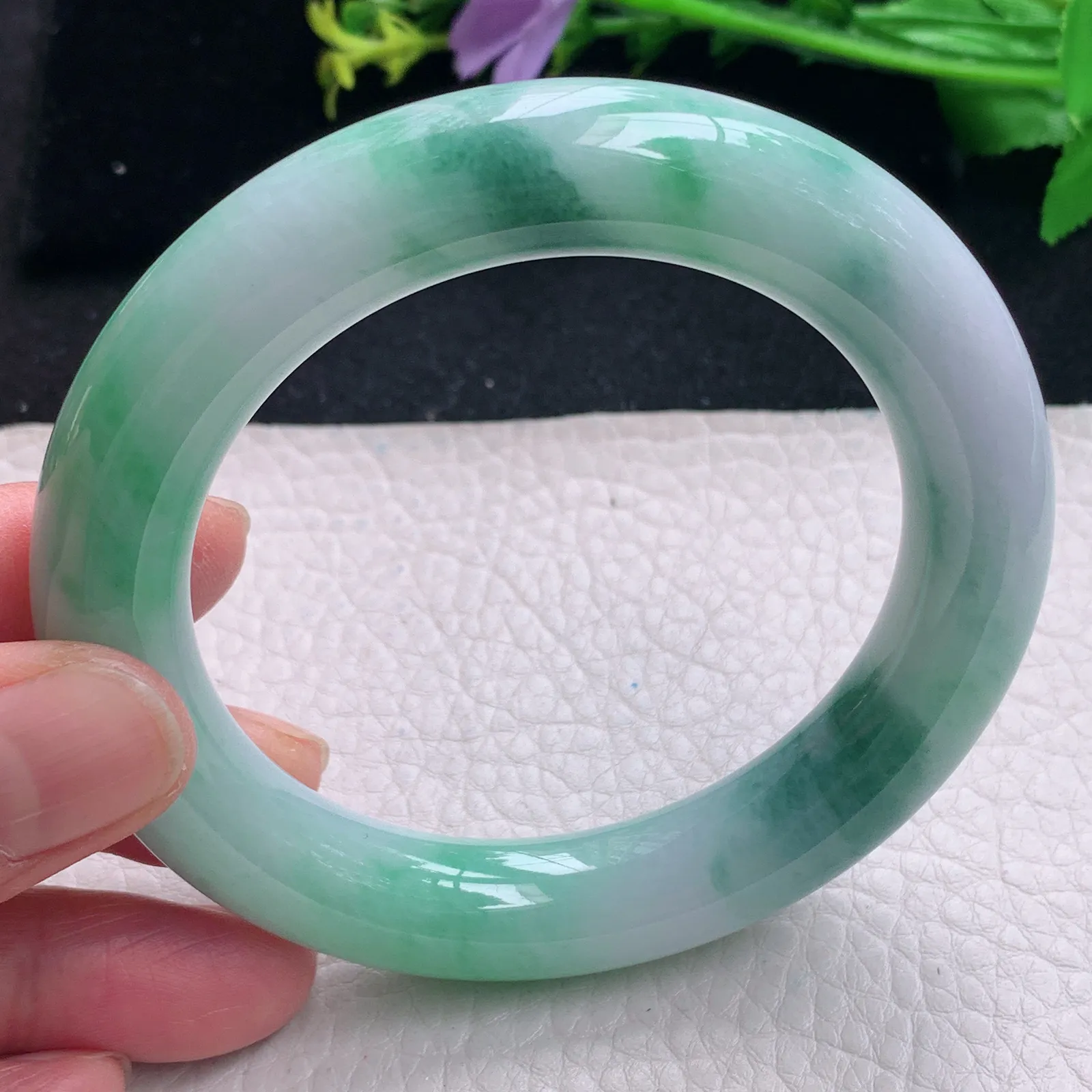 xc自然光58*12胖圆镯 缅甸翡翠a货飘花大气圆条玉手镯 玉手环