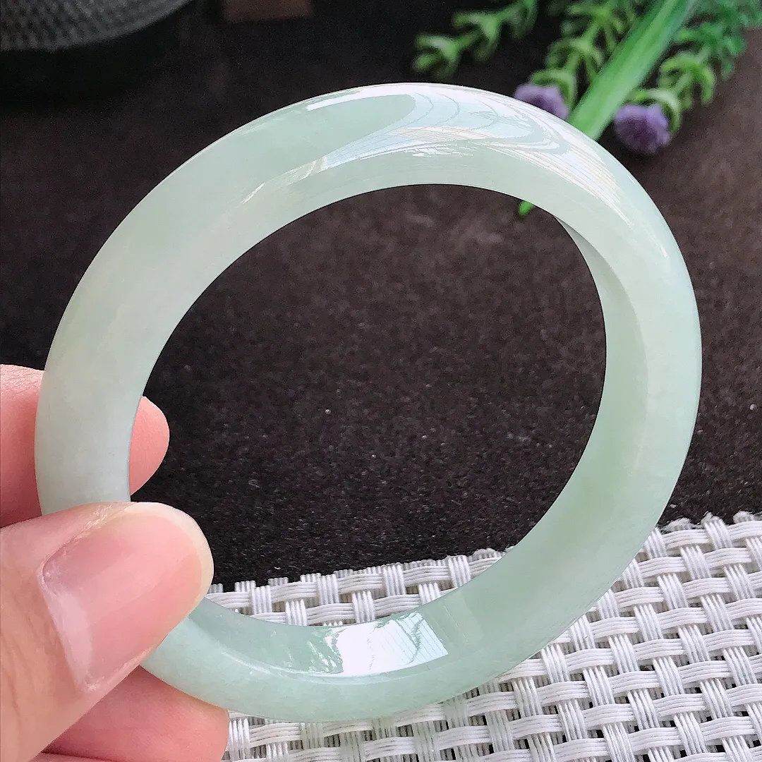天然a货翡翠55.5/11.3/8.2老坑秀气冰润冰晴底手镯宽边翡翠玉镯美人镯