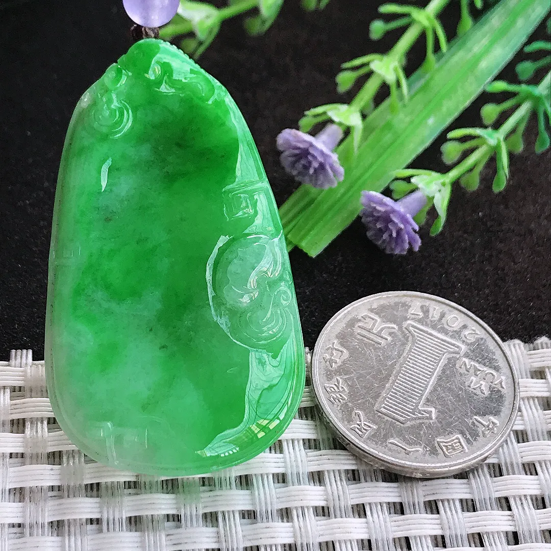 天然a货翡翠48/28.5/8老坑精美温润辣阳绿连年有余荷叶鱼吊坠翡翠玉坠挂件百搭