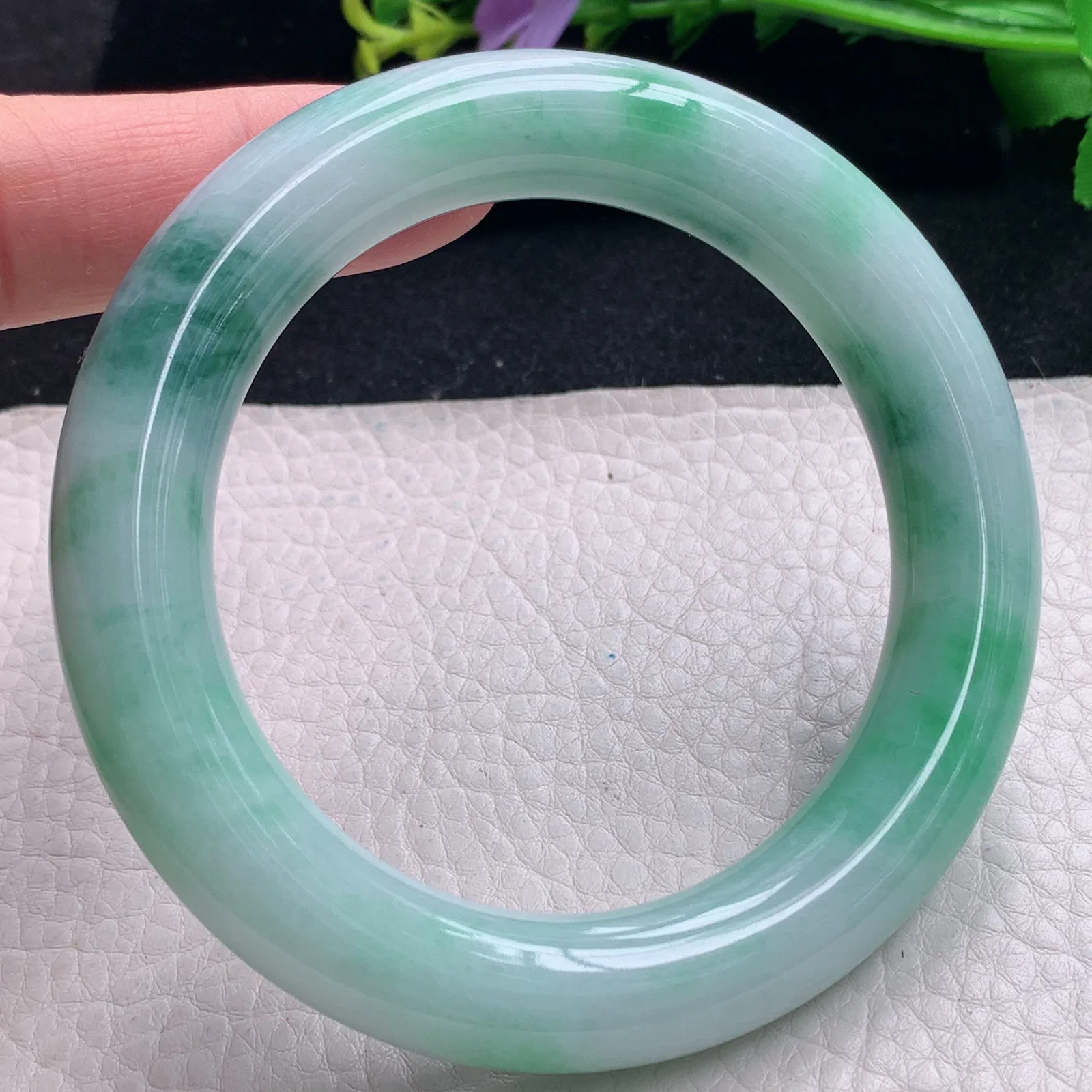 xc自然光58*12胖圆镯 缅甸翡翠a货飘花大气圆条玉手镯 玉手环