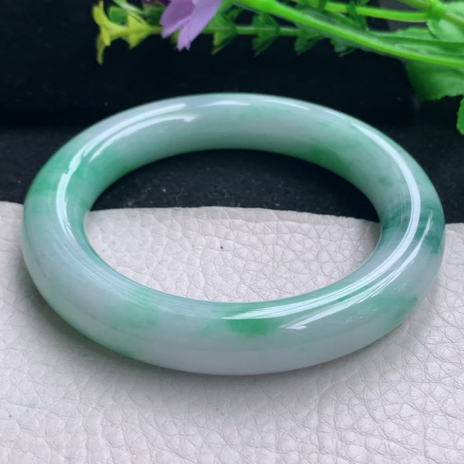 xc自然光58*12胖圆镯 缅甸翡翠a货飘花大气圆条玉手镯 玉手环